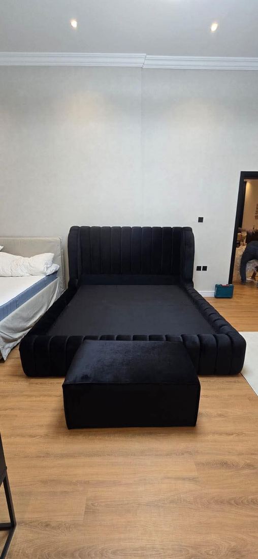 Bedroom furniture by Timber Land