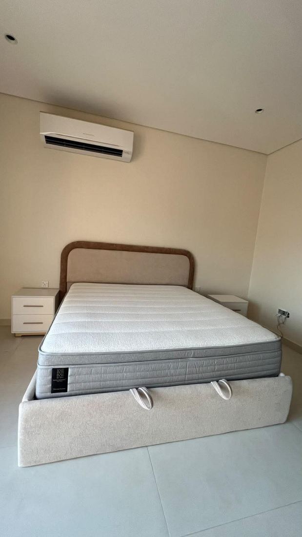 Bedroom furniture by Timber Land
