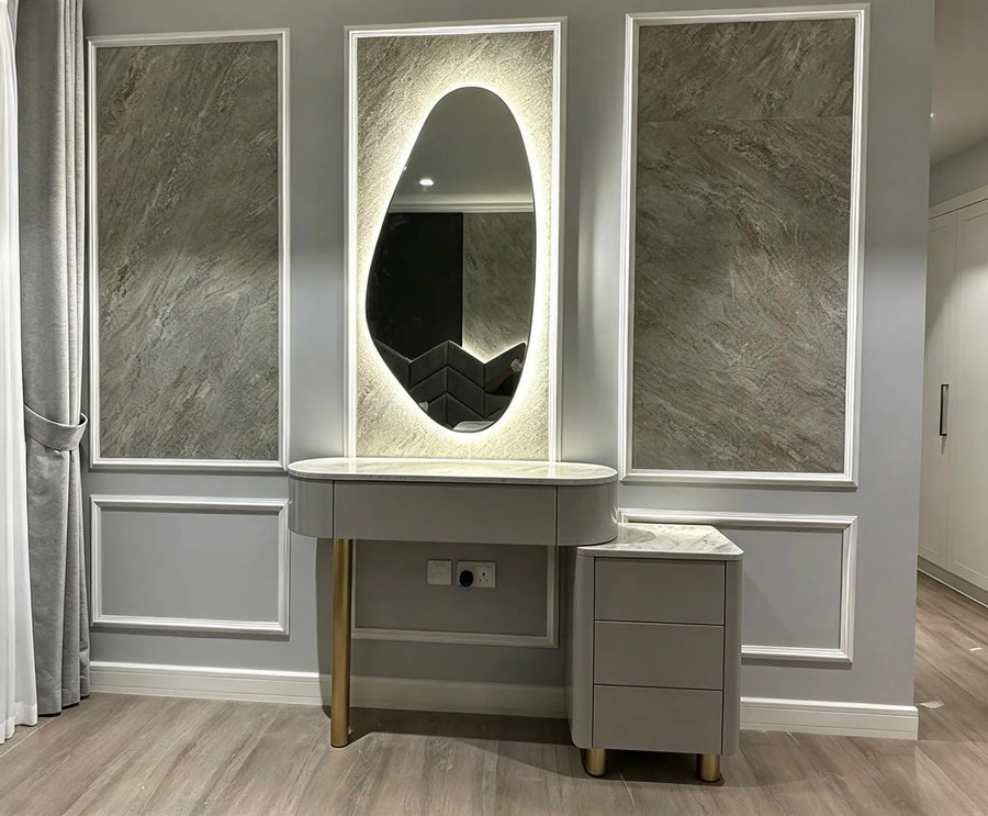 Aurelia Console Vanity